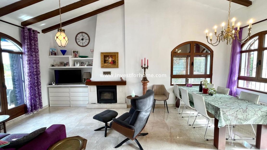 Reventa - Chalet - Orihuela Costa - Costa Blanca