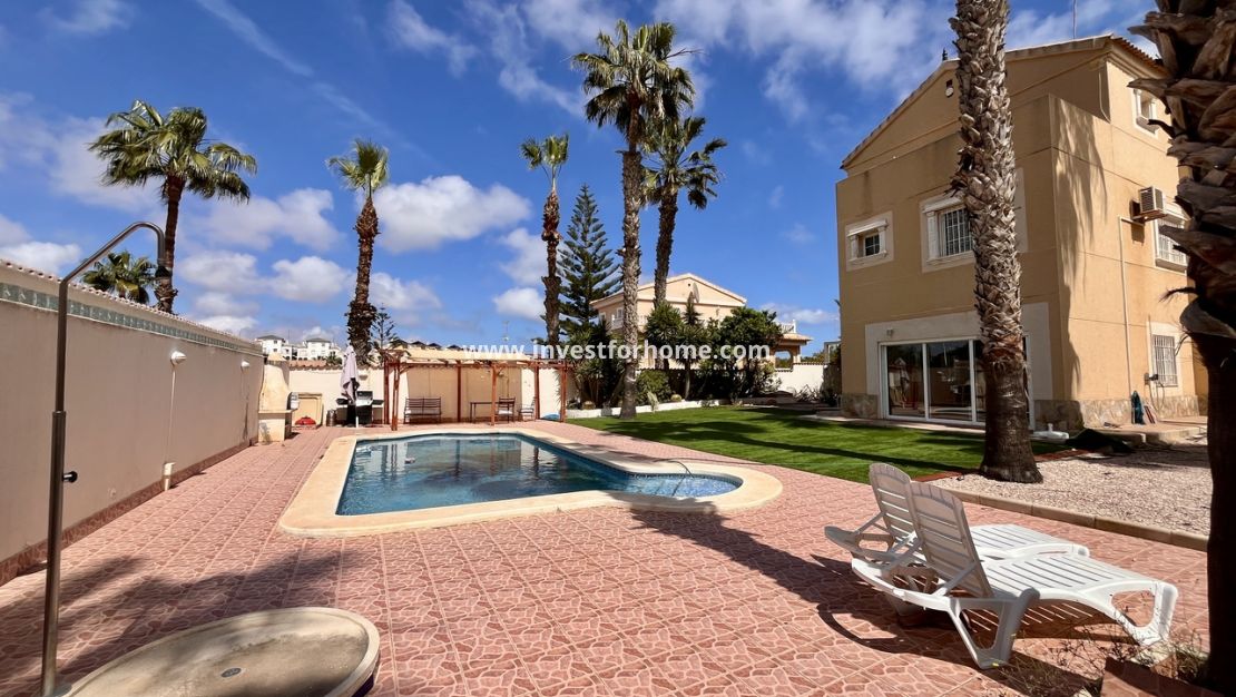 Reventa - Chalet - Orihuela Costa - Costa Blanca