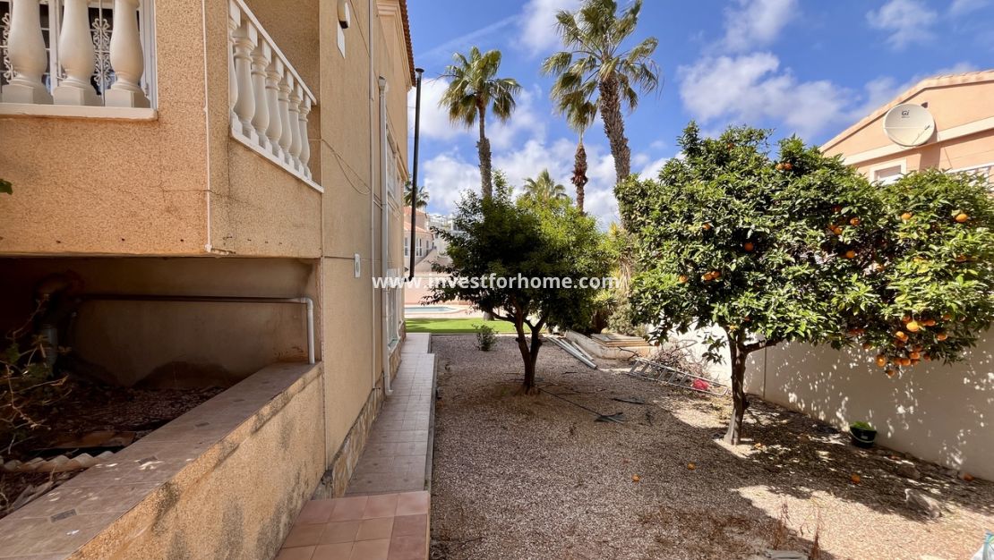 Reventa - Chalet - Orihuela Costa - Costa Blanca
