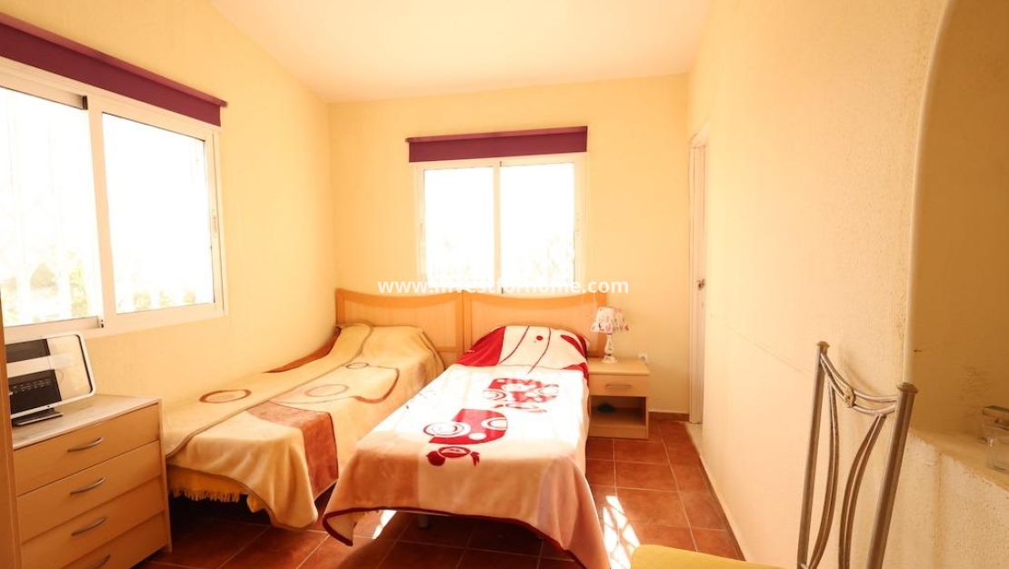 Reventa - Chalet - Orihuela Costa - Costa Blanca