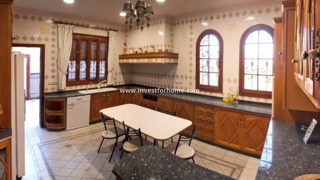 Reventa - Chalet - Orihuela Costa - Costa Blanca