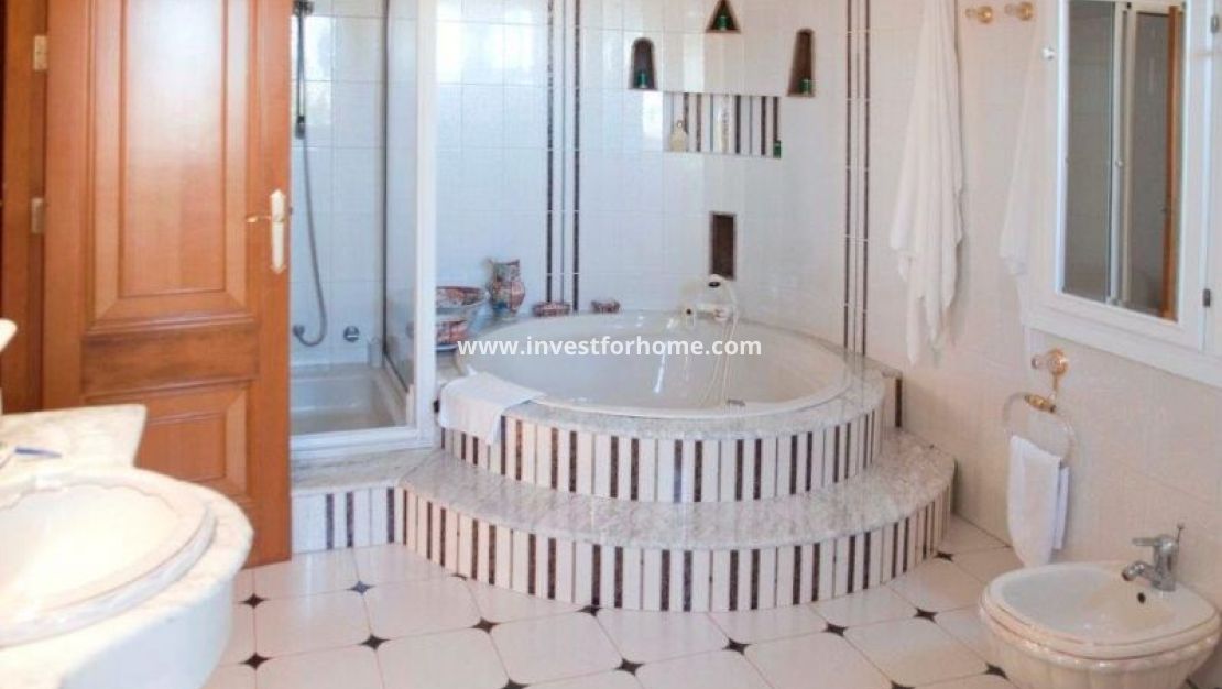 Reventa - Chalet - Orihuela Costa - Costa Blanca