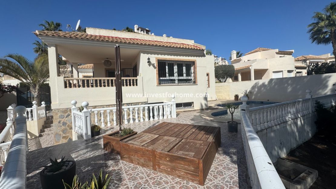 Reventa - Chalet - Orihuela Costa - Costa Blanca