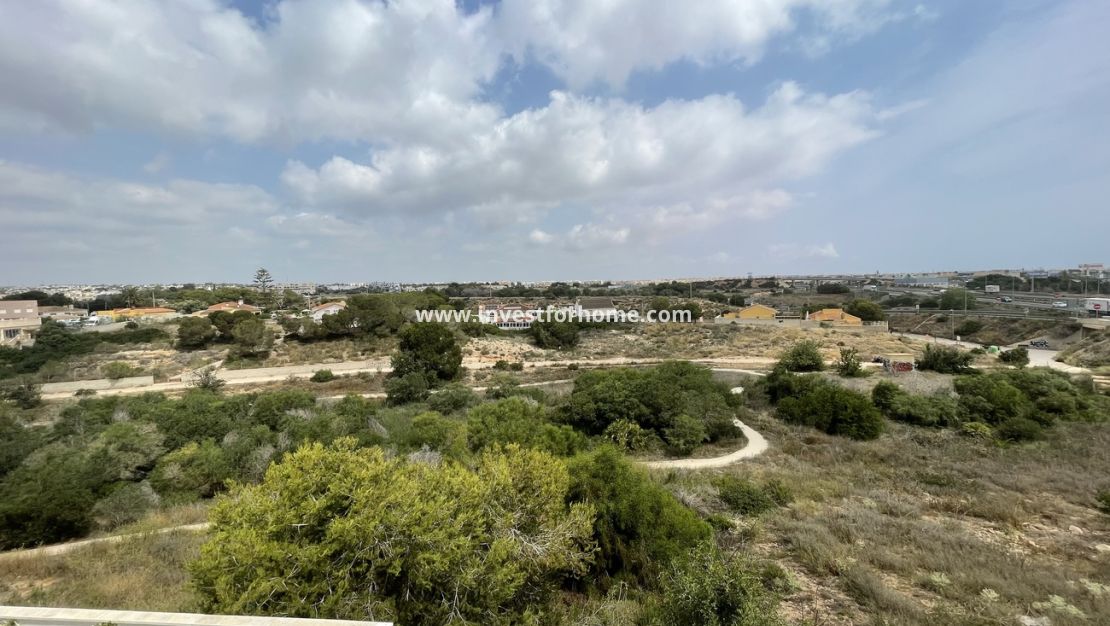 Reventa - Chalet - Orihuela Costa - Costa Blanca