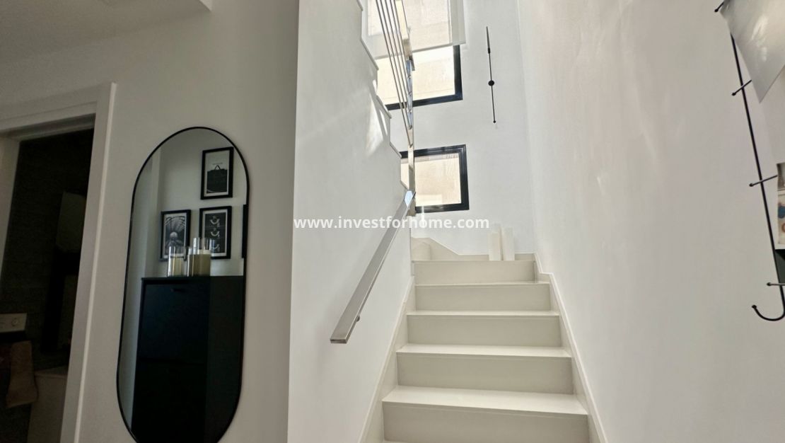 Reventa - Chalet - Orihuela Costa - Costa Blanca