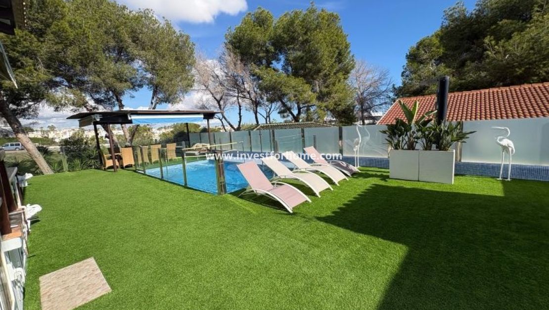 Reventa - Chalet - Orihuela Costa - Costa Blanca