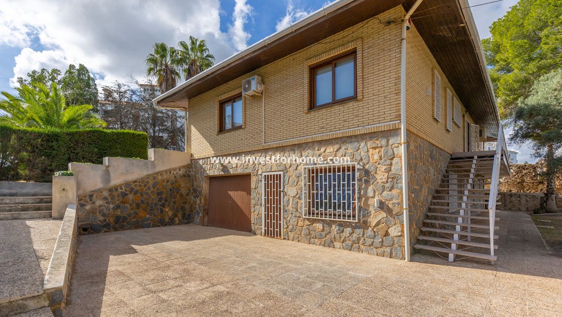 Reventa - Chalet - Orihuela Costa - Costa Blanca