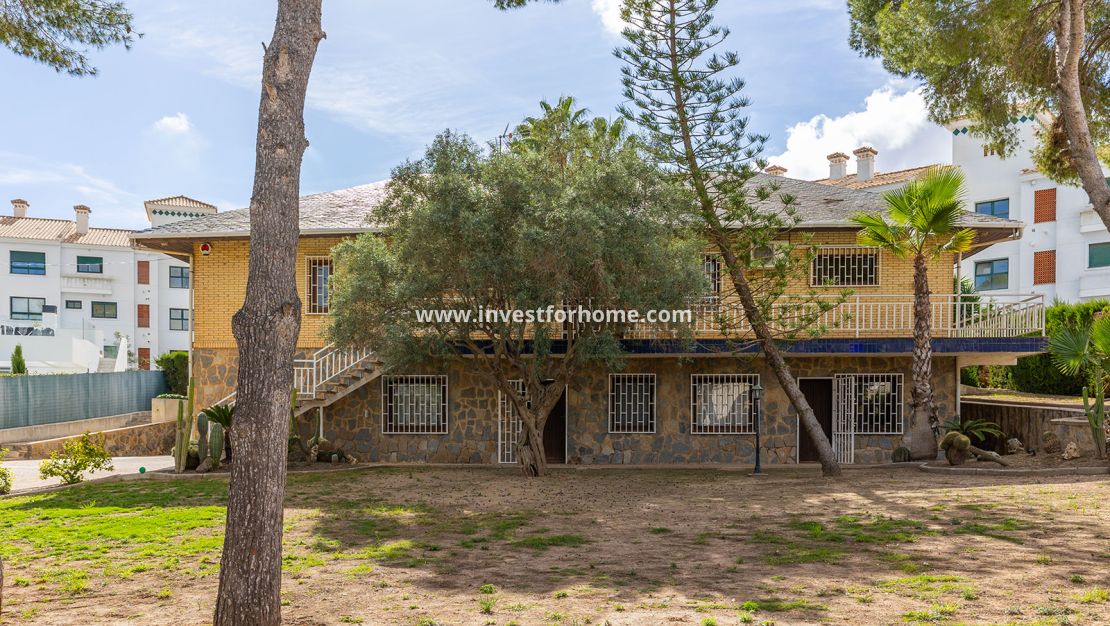 Reventa - Chalet - Orihuela Costa - Costa Blanca