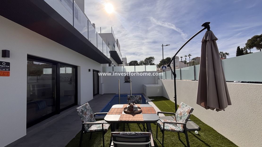 Reventa - Chalet - Orihuela Costa - Costa Blanca