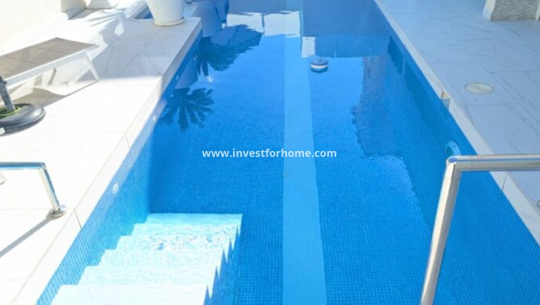 Reventa - Chalet - Orihuela Costa - Costa Blanca