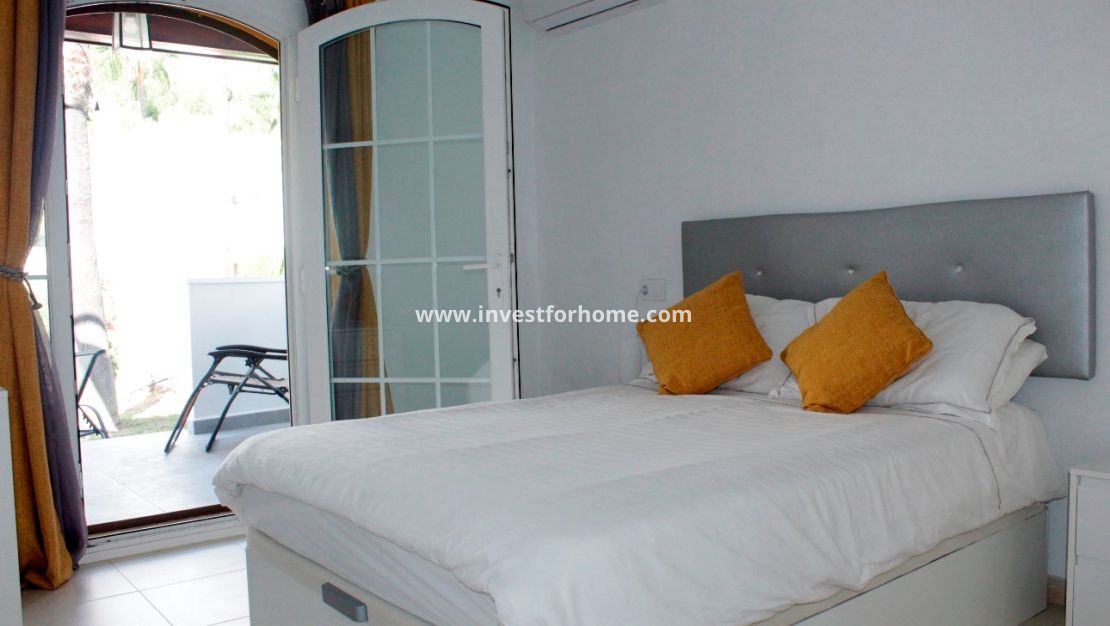 Reventa - Chalet - Orihuela Costa - Costa Blanca