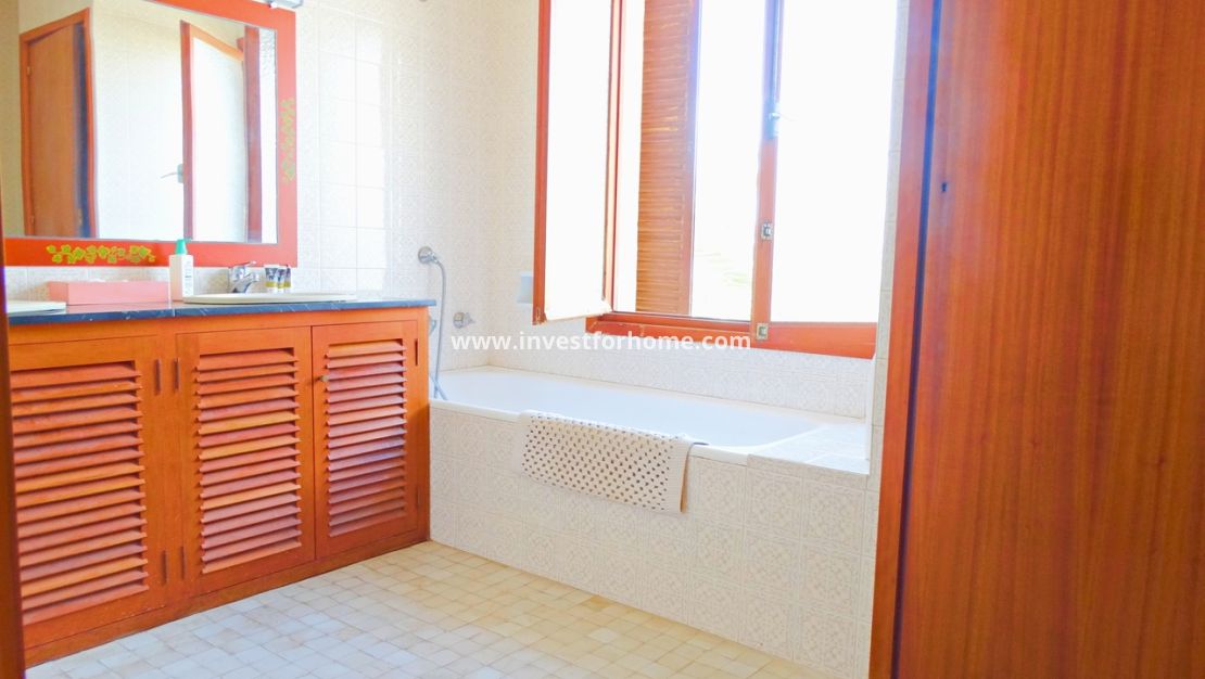 Reventa - Chalet - Orihuela Costa - Costa Blanca