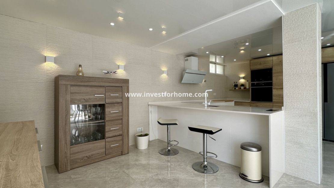 Reventa - Chalet - Orihuela Costa - Costa Blanca