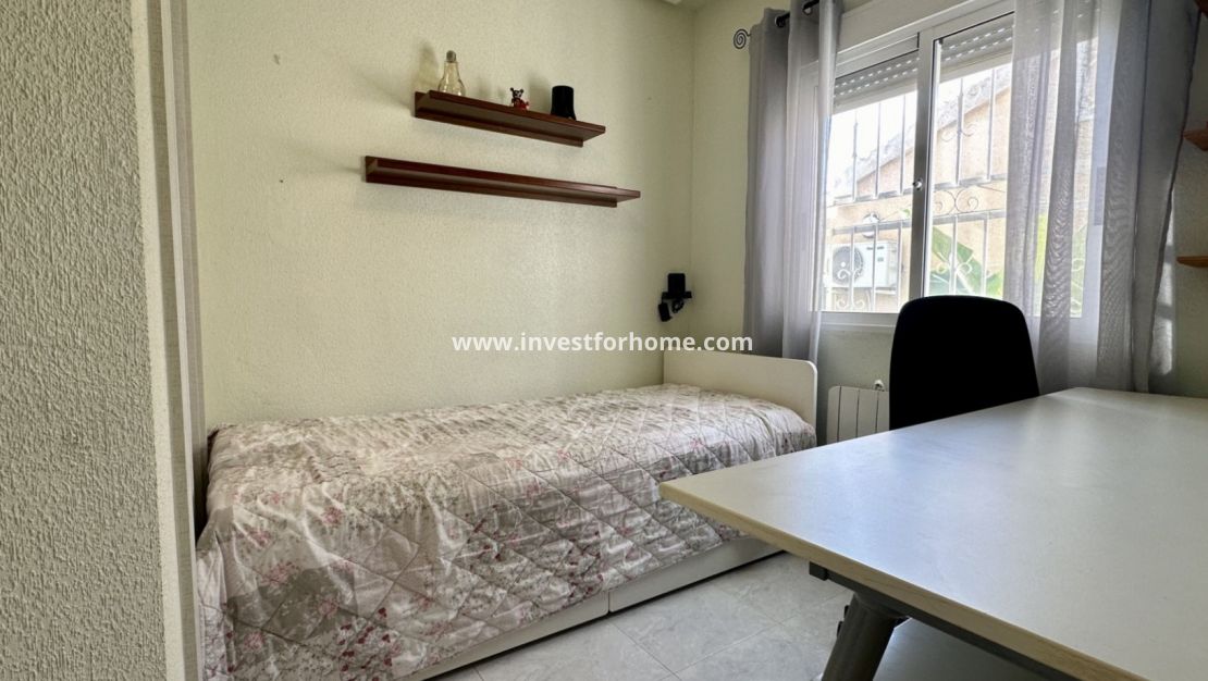 Reventa - Chalet - Orihuela Costa - Costa Blanca