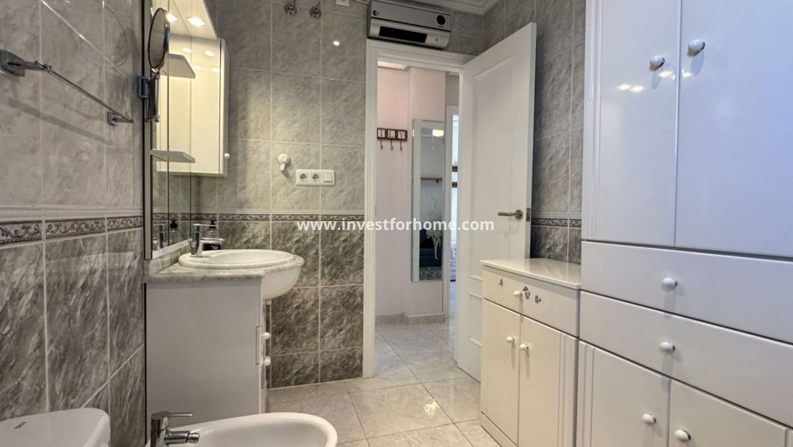 Reventa - Chalet - Orihuela Costa - Costa Blanca