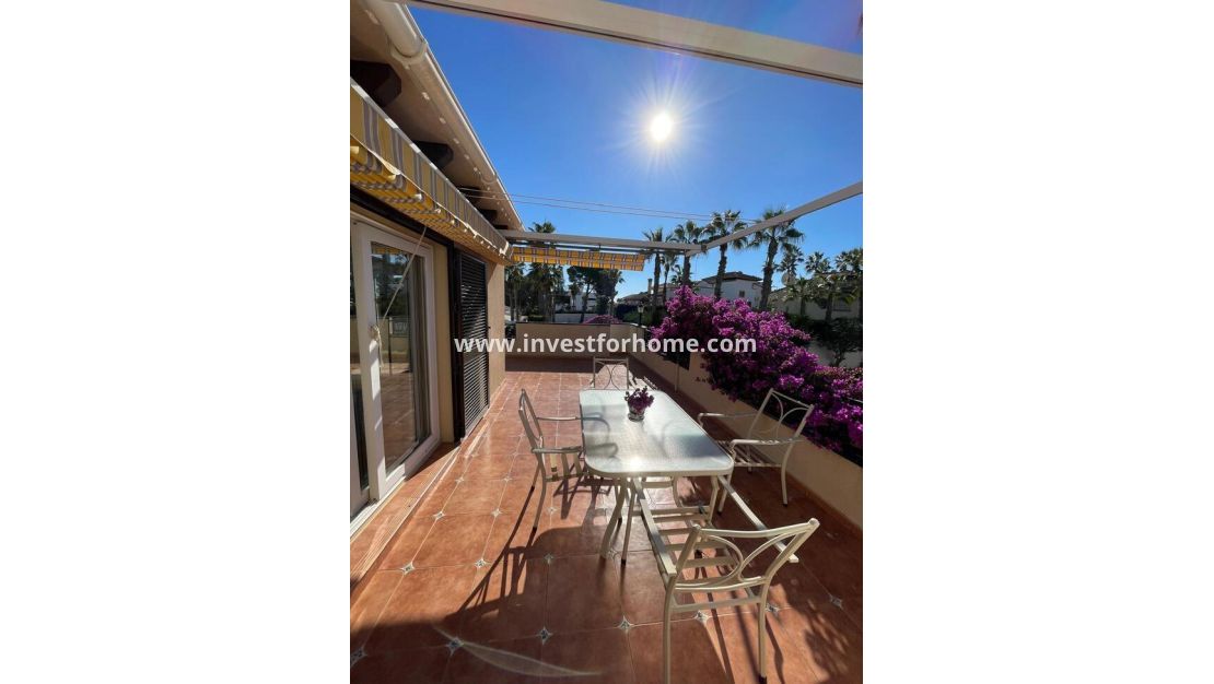 Reventa - Chalet - Orihuela Costa - Costa Blanca