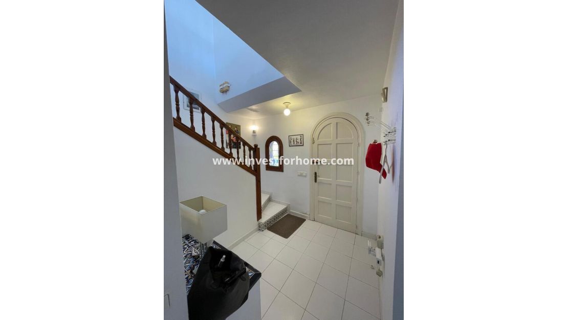 Reventa - Chalet - Orihuela Costa - Costa Blanca