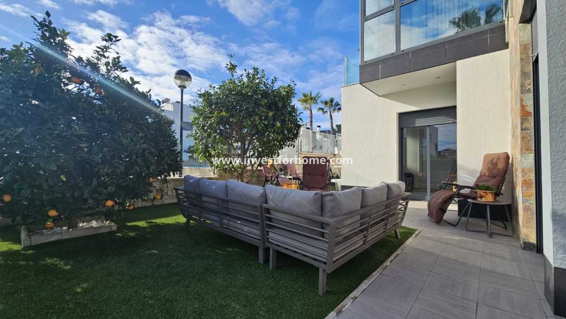 Reventa - Chalet - Orihuela Costa - Costa Blanca