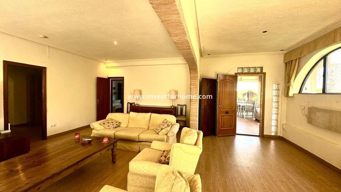 Reventa - Chalet - Orihuela Costa - Costa Blanca