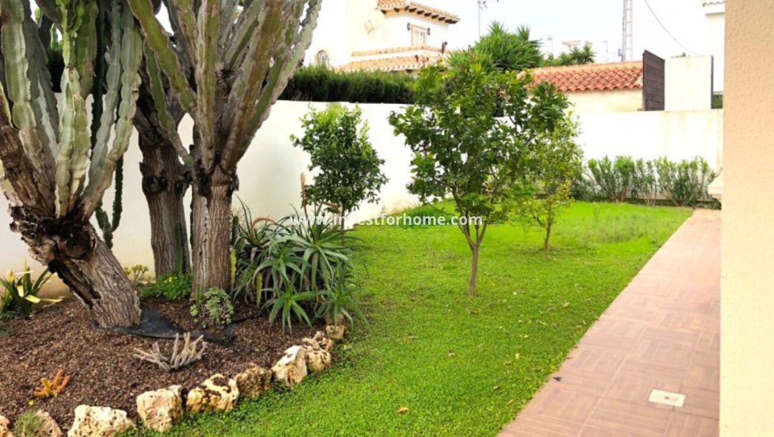 Reventa - Chalet - Orihuela Costa - Costa Blanca