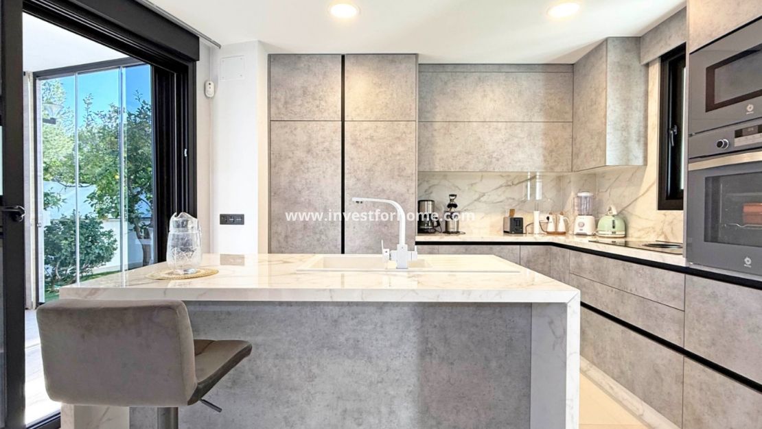 Reventa - Chalet - Orihuela Costa - Costa Blanca