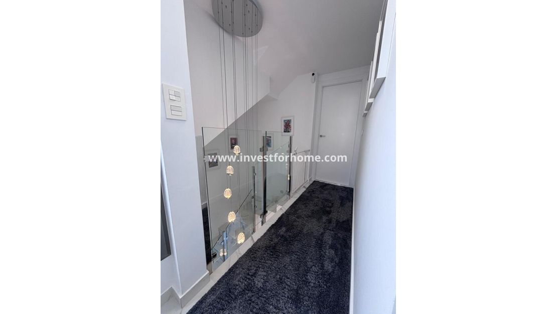 Reventa - Chalet - Orihuela Costa - Costa Blanca