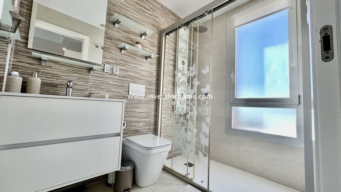 Reventa - Chalet - Orihuela Costa - Costa Blanca