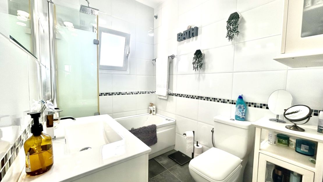 Reventa - Chalet - Orihuela Costa - Costa Blanca