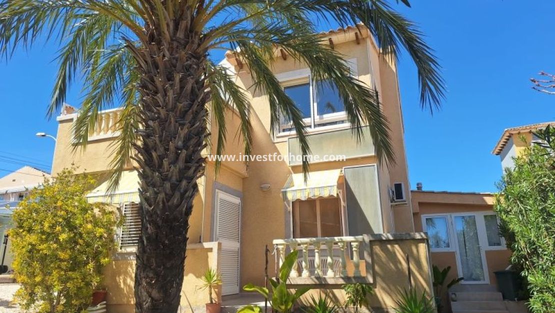 Reventa - Chalet - Orihuela Costa - Costa Blanca