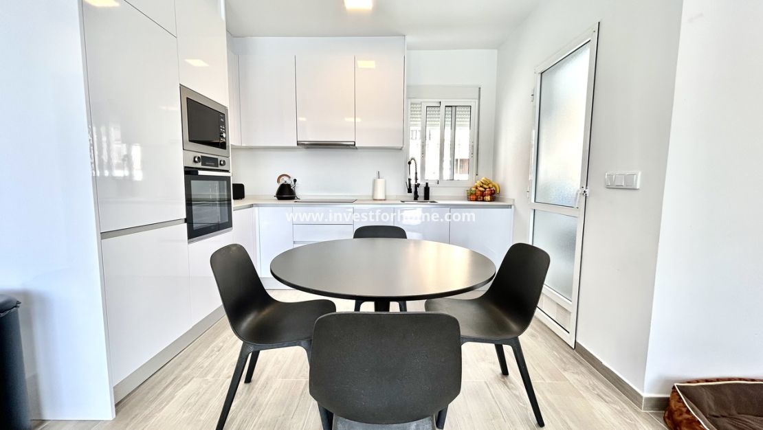 Reventa - Chalet - Orihuela Costa - Costa Blanca