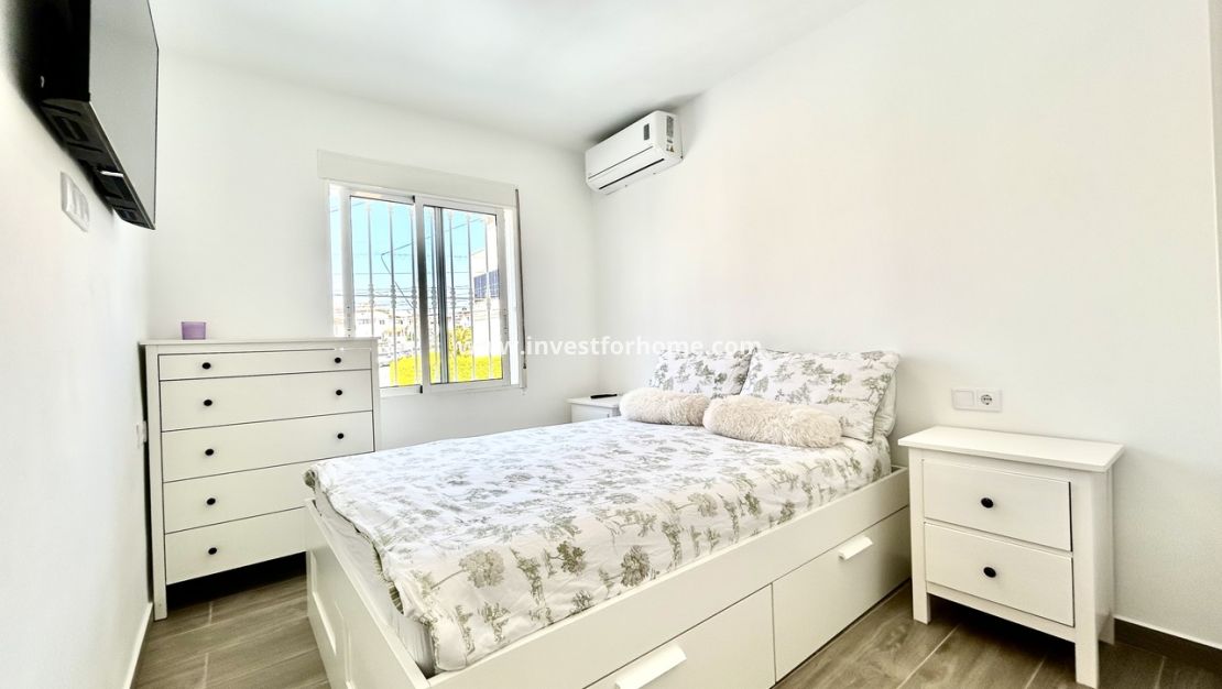 Reventa - Chalet - Orihuela Costa - Costa Blanca