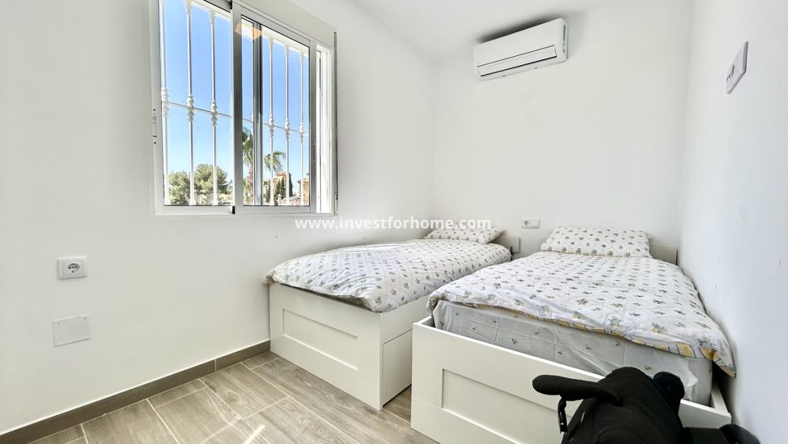 Reventa - Chalet - Orihuela Costa - Costa Blanca