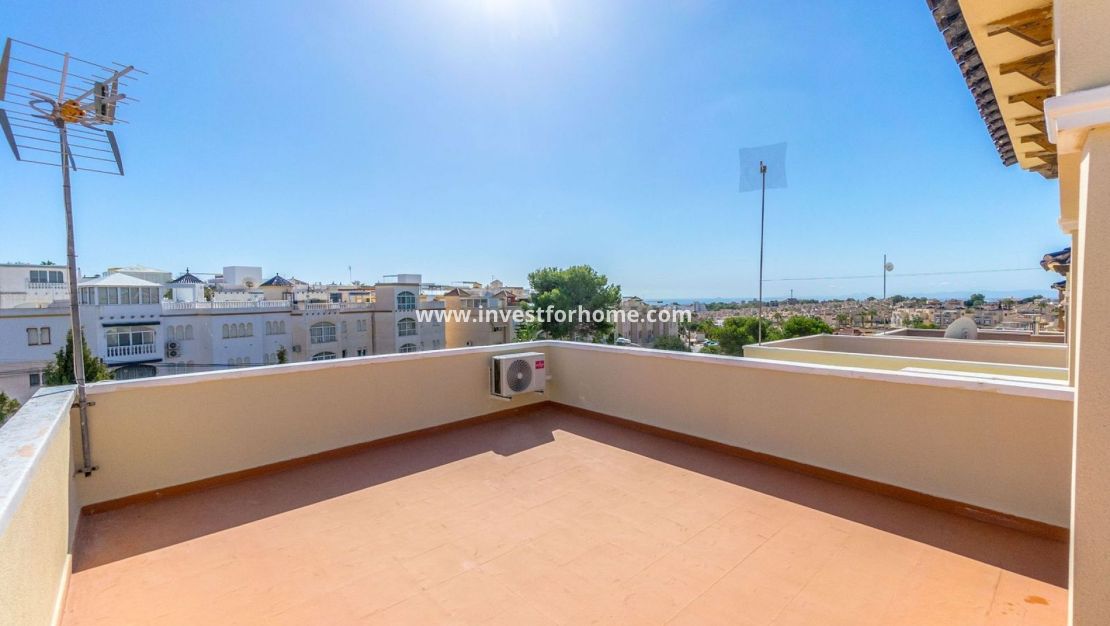 Reventa - Chalet - Orihuela Costa - Costa Blanca