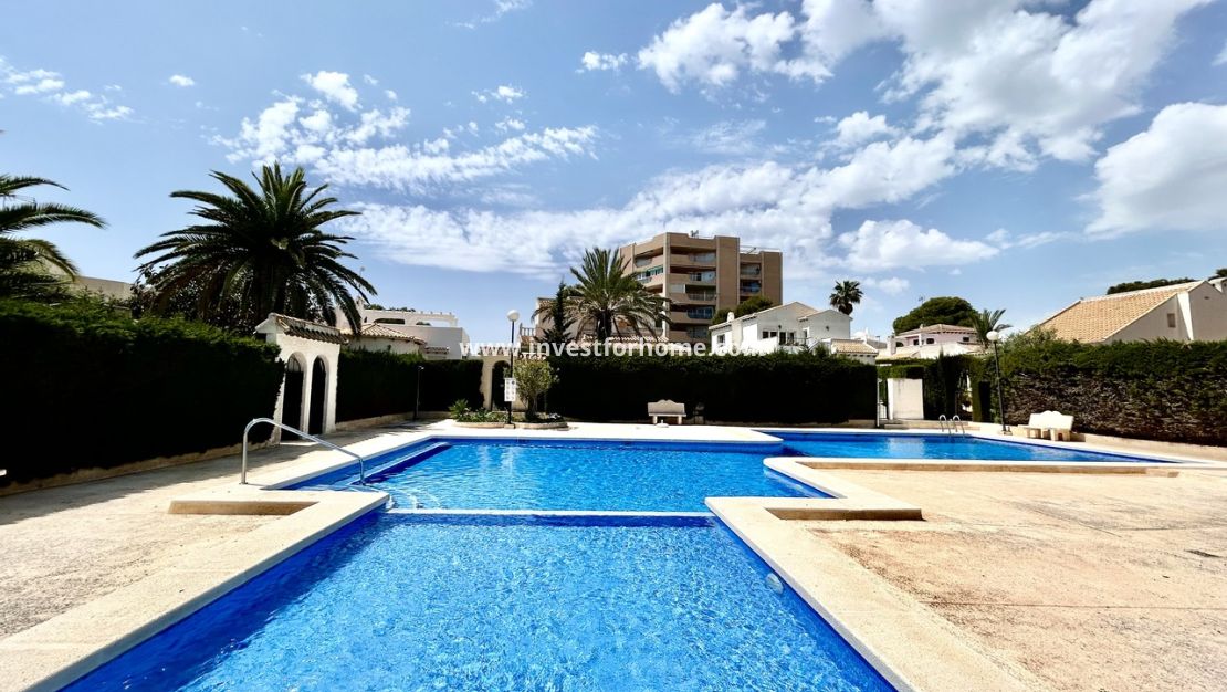Reventa - Chalet - Orihuela Costa - Costa Blanca