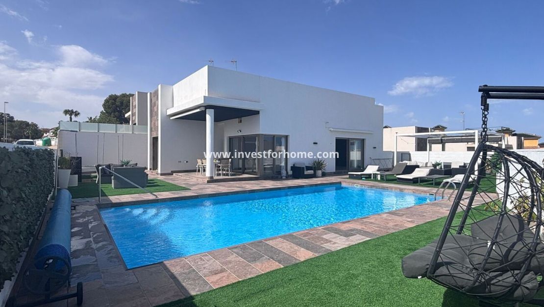 Reventa - Chalet - Orihuela Costa - Costa Blanca