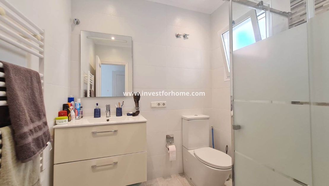 Reventa - Chalet - Orihuela Costa - Costa Blanca