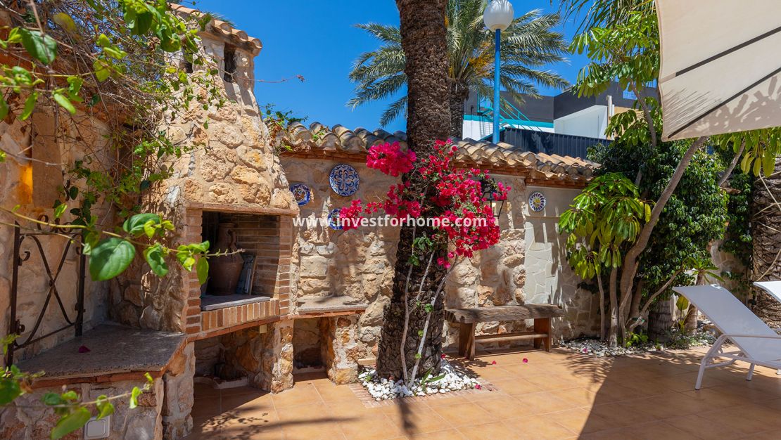 Reventa - Chalet - Orihuela Costa - Costa Blanca