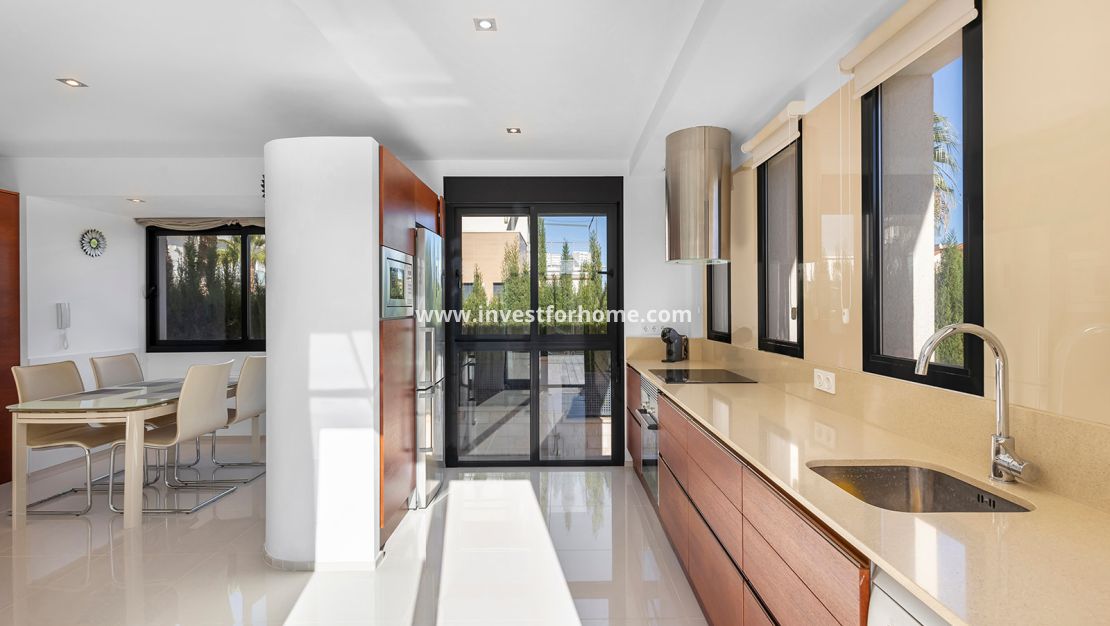 Reventa - Chalet - Orihuela Costa - Costa Blanca