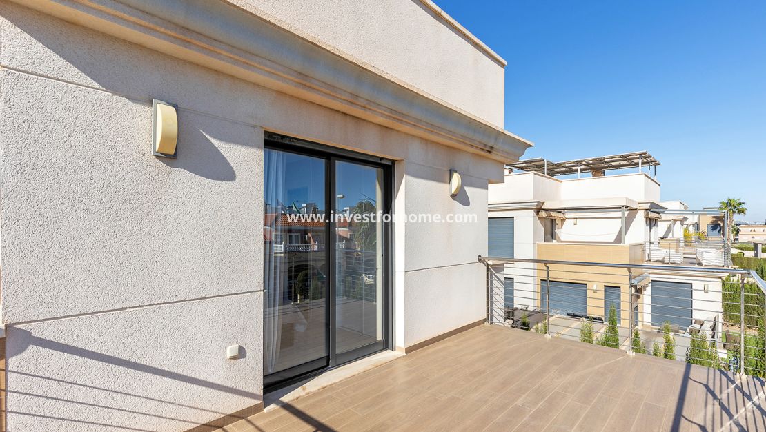 Reventa - Chalet - Orihuela Costa - Costa Blanca