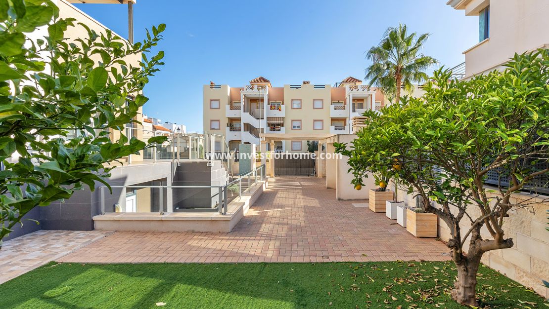 Reventa - Chalet - Orihuela Costa - Costa Blanca