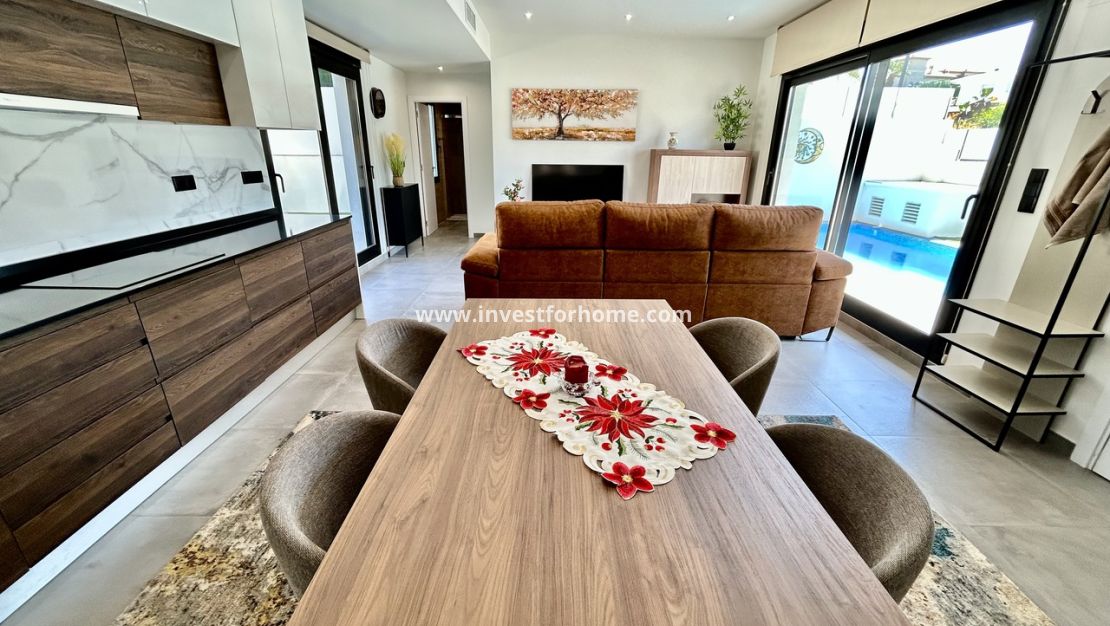 Reventa - Chalet - Orihuela Costa - Costa Blanca