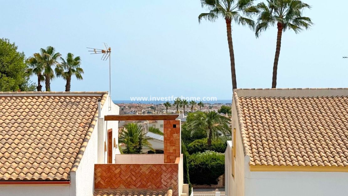 Reventa - Chalet - Orihuela Costa - Costa Blanca