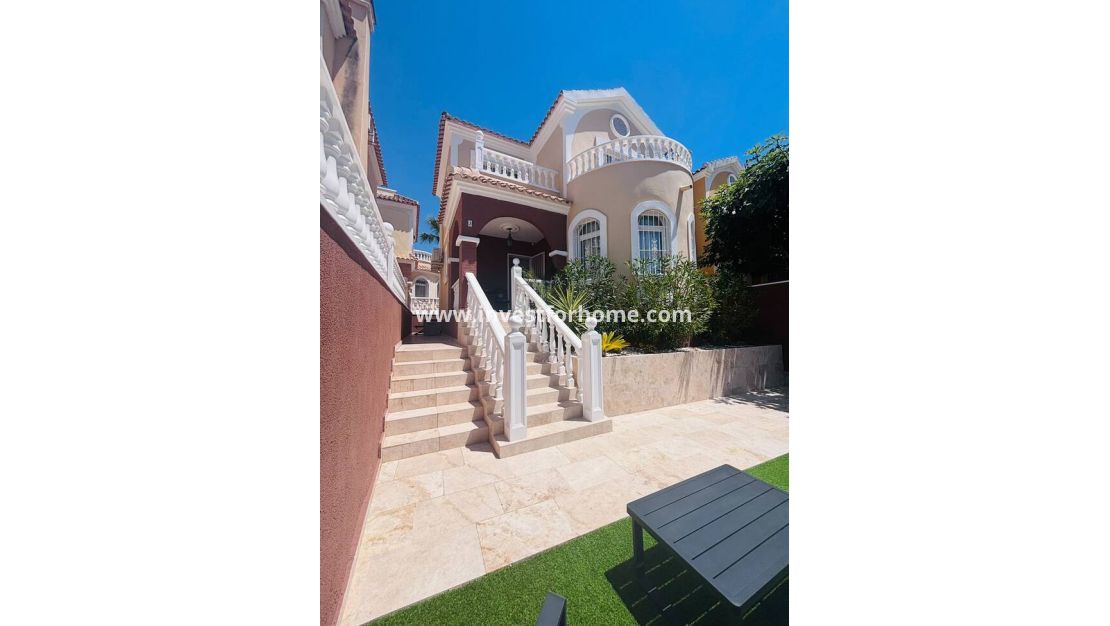 Reventa - Chalet - Orihuela Costa - Costa Blanca