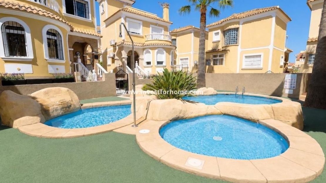 Reventa - Chalet - Orihuela Costa - Costa Blanca