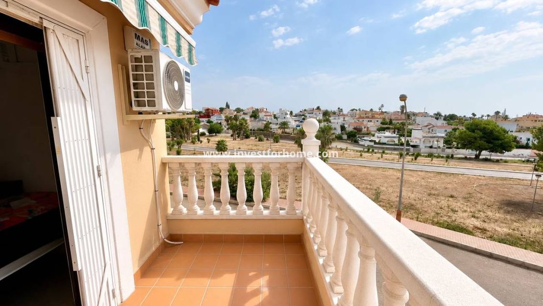 Reventa - Chalet - Orihuela Costa - Costa Blanca
