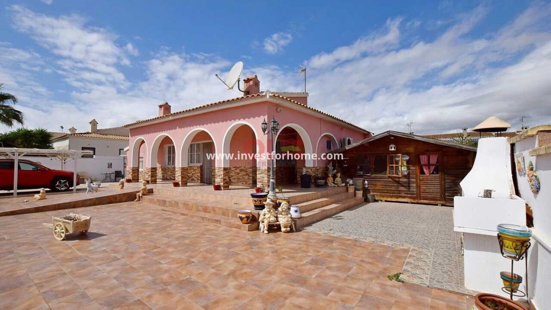 Reventa - Chalet - Orihuela Costa - Costa Blanca