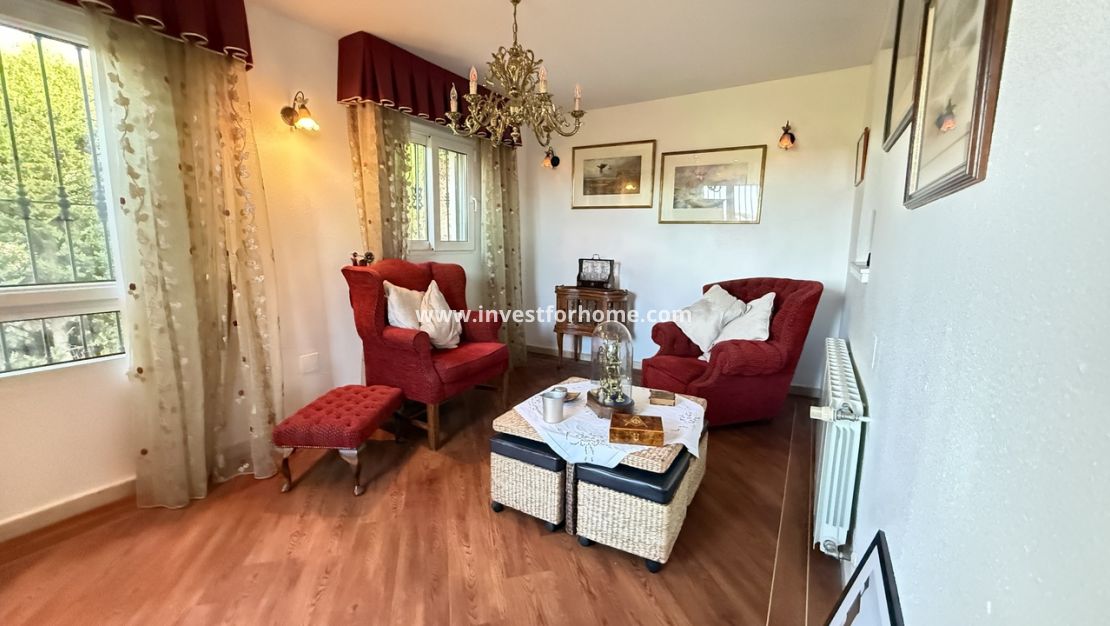 Reventa - Chalet - Orihuela Costa - Costa Blanca