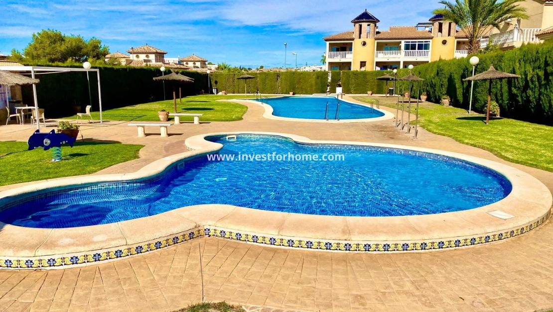 Reventa - Chalet - Orihuela Costa - Costa Blanca