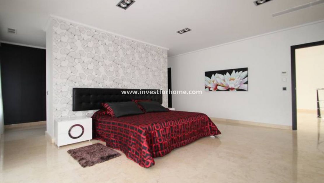 Reventa - Chalet - Orihuela Costa - Costa Blanca