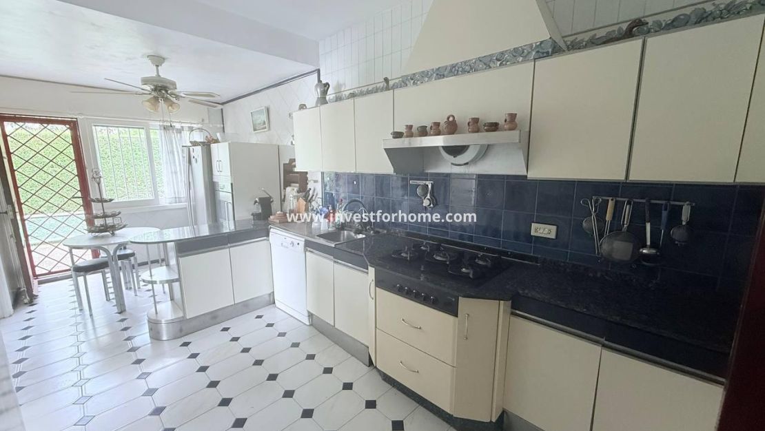 Reventa - Chalet - Orihuela Costa - Dehesa De Campoamor